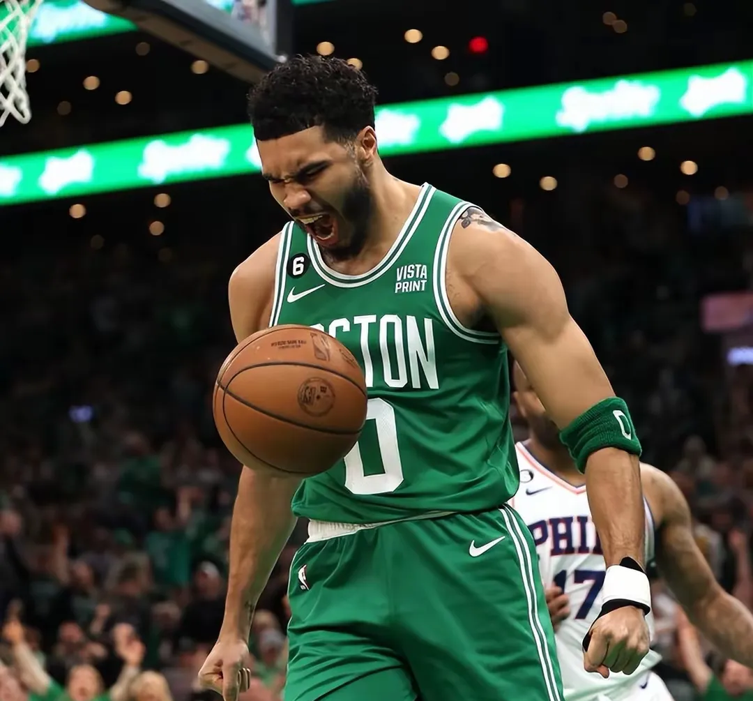 76人核心球员伤退，球队未来走势成疑，活动上海.