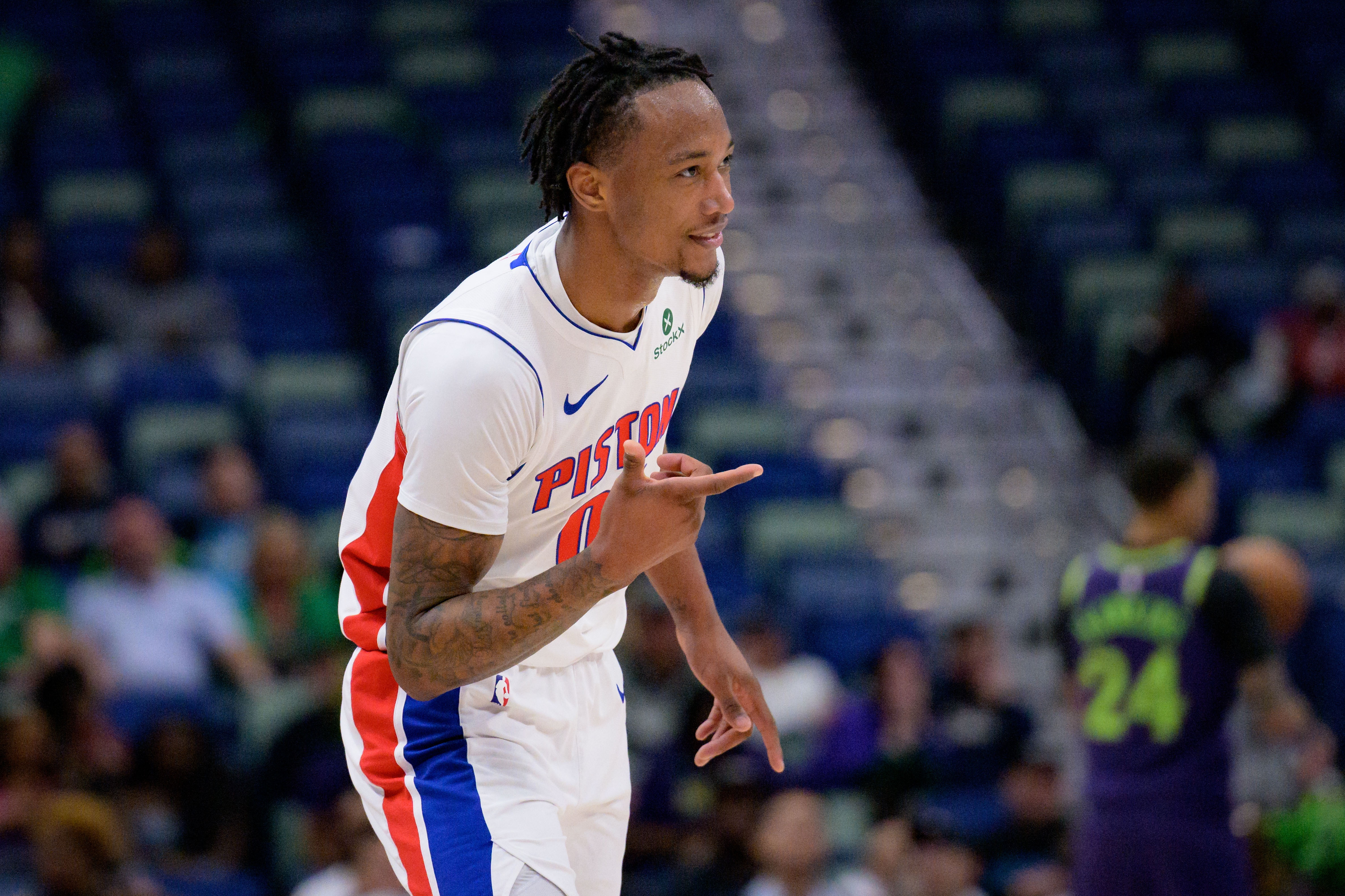 转会期勒沃库森调整名单以备NBA常规赛,内部沟通环节打磨,悬念犹存,球队文化再被提及 转会期勒沃库森调整名单以备NBA常规赛,内部沟通环节打磨,悬念犹存,球队文化再被提及