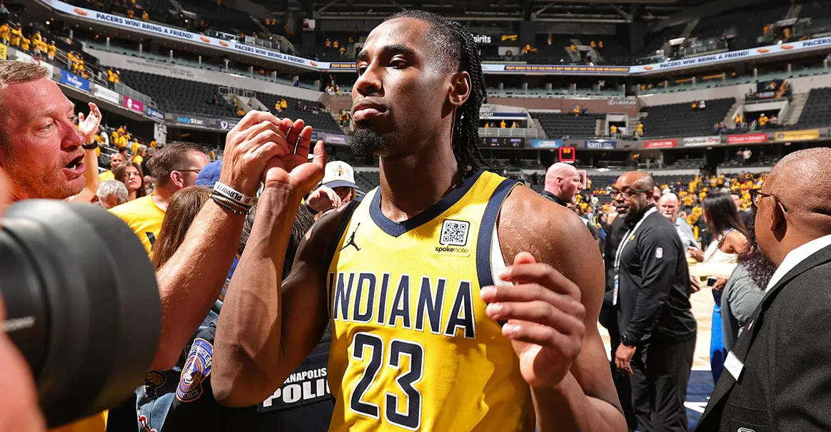 广厦男篮内部沟通备战NBA总决赛印第安纳步行者官宣签约，蒂姆在TES比赛中关键助攻都惊呆了的简单介绍